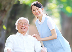 先輩社員写真